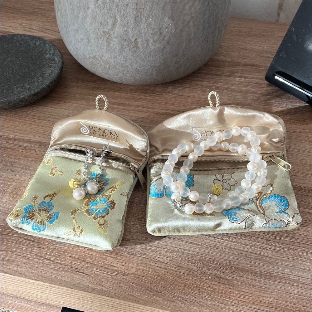 Honora White Pearl Necklace and Earring Set - Picture 2 of 3